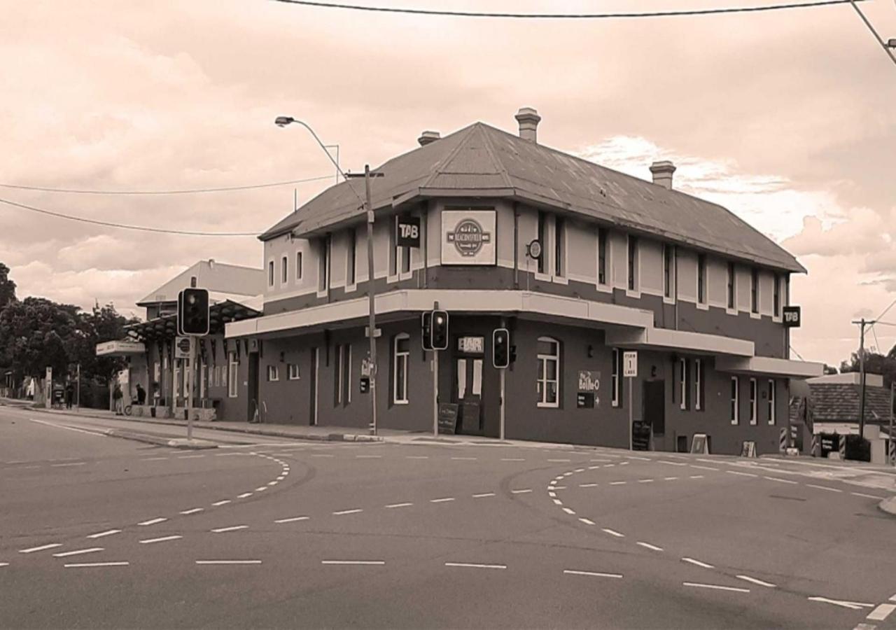 The Beaconsfield Hotel Fremantle Extérieur photo
