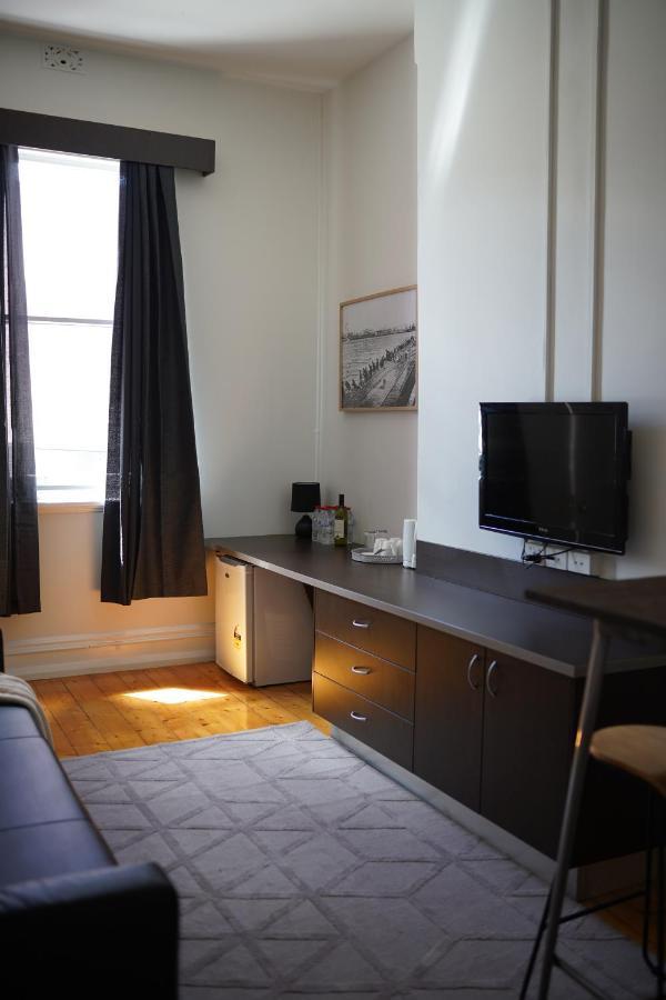 The Beaconsfield Hotel Fremantle Extérieur photo
